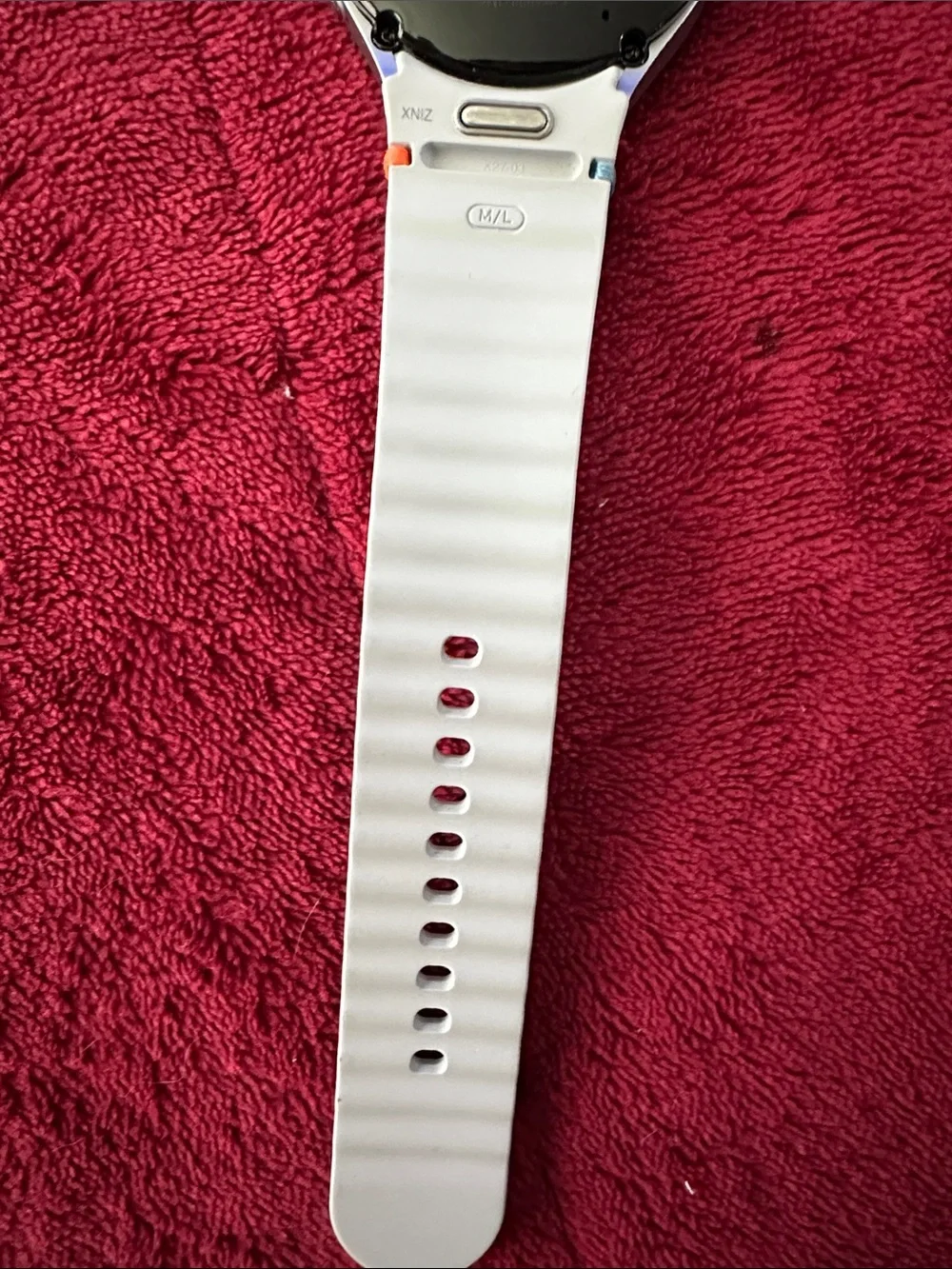 Samsung White Round Smartwatch with Silicone Strap
